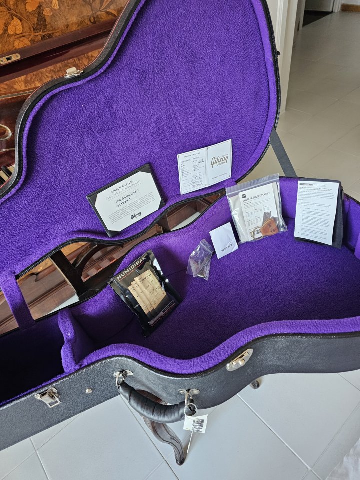 Gibson J-45 1942 Banner Custom Shop