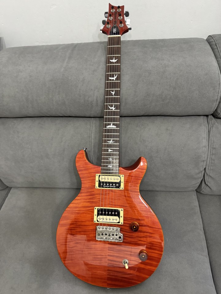 PRS SE Santana Orange de segunda mano · Foto 5 de 5 · Madrid · 1150 €