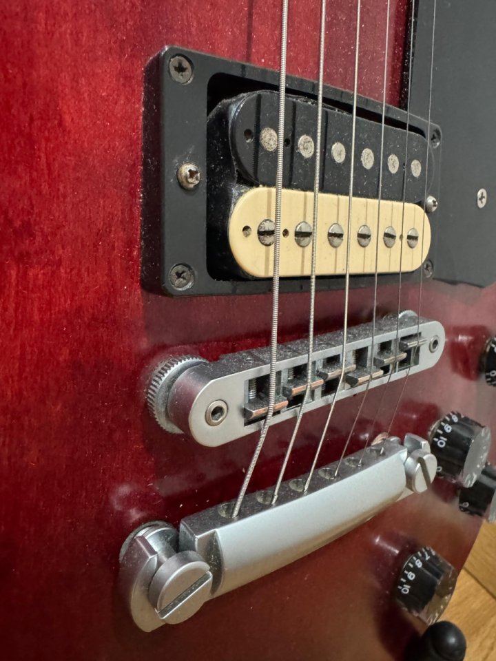 Gibson Les Paul Studio Faded 2012 de segunda mano · Foto 6 de 10 · Málaga · 900 €