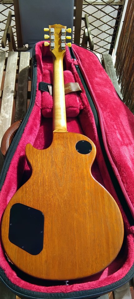 Gibson Les Paul Tribute 2024 de segunda mano · Foto 4 de 8 · Barcelona · 900 €