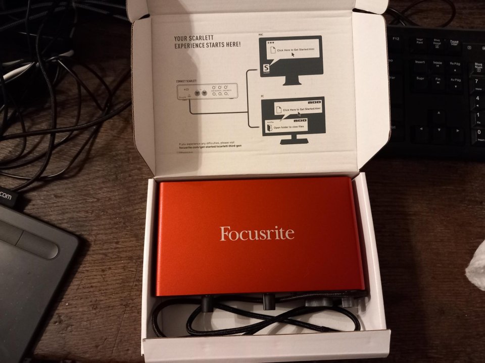 FOCUSRITE Scarlett 4i4 3rd generation