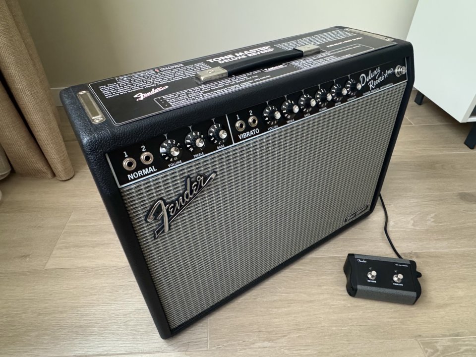 Fender Deluxe Reverb Tone Master