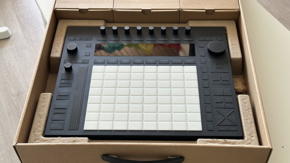 Push 3 Standalone + Decksaver de segunda mano · Foto 5 de 6 · Madrid · 1550 €