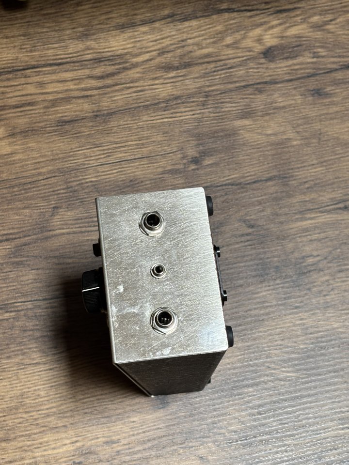 Small clone chorus electro harmonix de segunda mano · Foto 2 de 2 · Gipuzkoa · 80 €