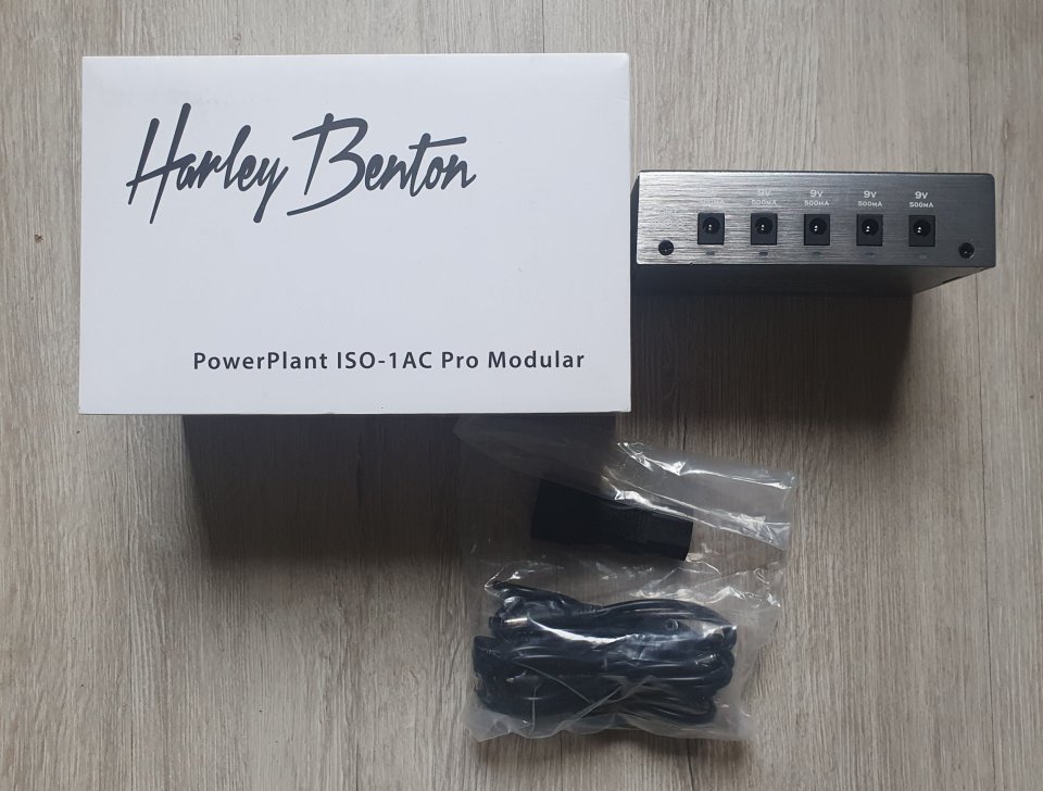 Fuente de alimentación Harley Benton PowerPlant ISO-1AC Pro Modular de segunda mano · Foto 4 de 4 · Bizkaia · 45 €