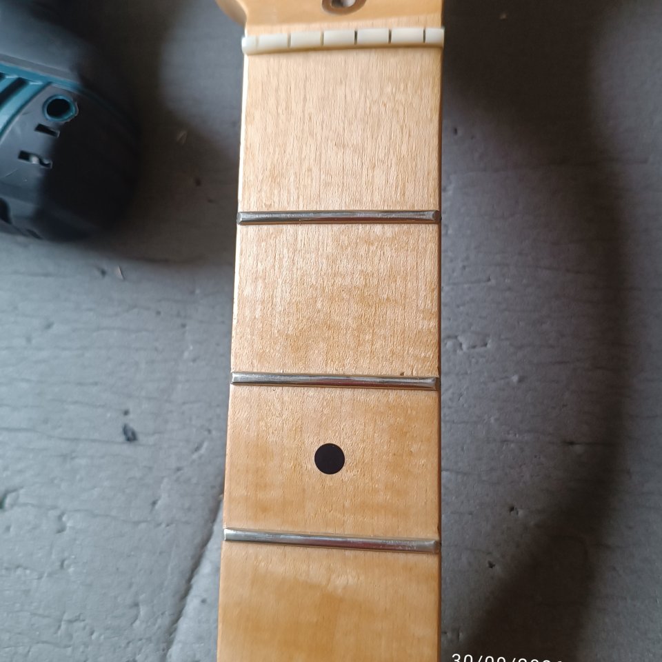 Fender stratocaster Ash American Professional 2017 de segunda mano · Foto 7 de 10 · Madrid · 1400 €