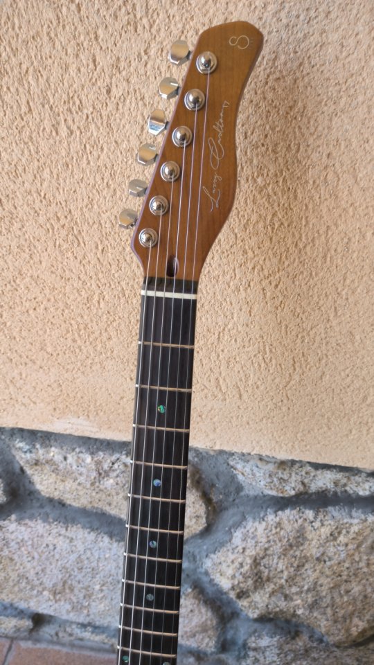 Sire Larry Carlton T7 Vintage White de segunda mano · Foto 3 de 6 · Segovia · 430 €