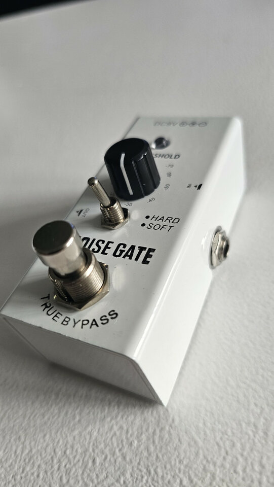 Noise Gate para guitarra/bajo. Puerta de Ruido