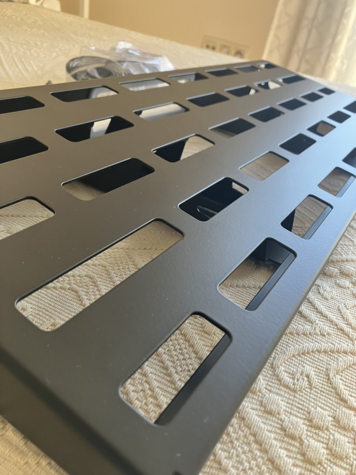 Pedalboard ROCKBOARD TRES 3.2 con Bolso (nuevo) de segunda mano · Foto 5 de 10 · Madrid · 100 €