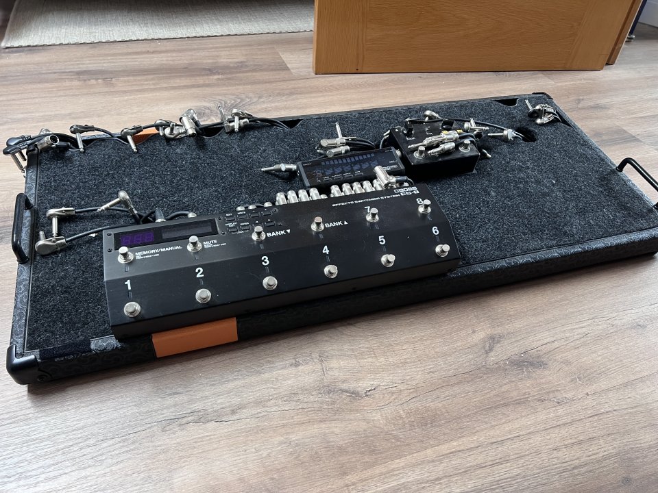 Boss ES-8 Switcher/looper