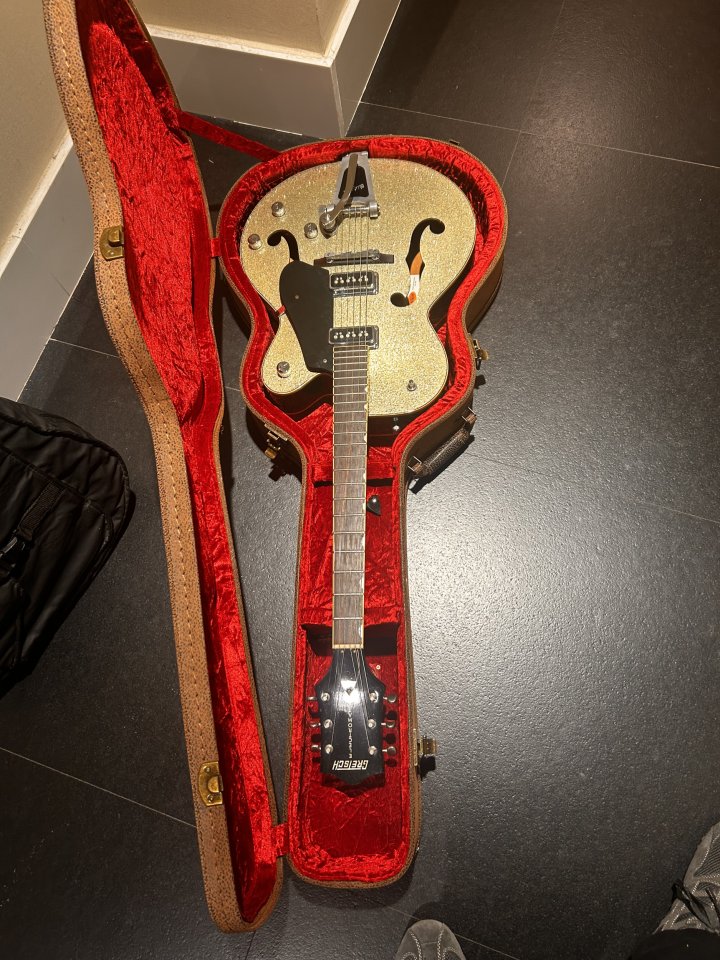 Gretsch Electromatic G5126 Silver Sparkle