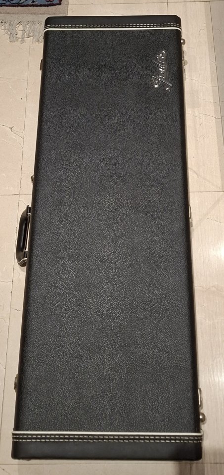 Fender Telecaster Thinline de segunda mano · Foto 7 de 8 · Madrid · 1900 €