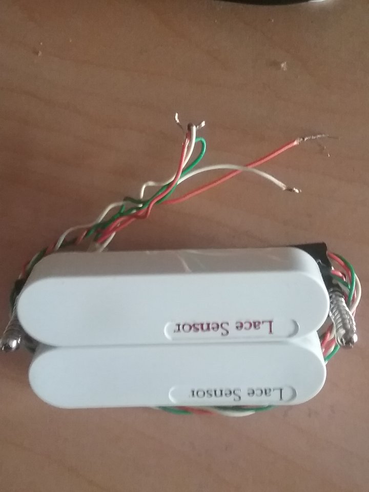 Pastillas Lace Sensor Seymour Duncan de segunda mano · Foto 2 de 7 · Madrid · 90 €
