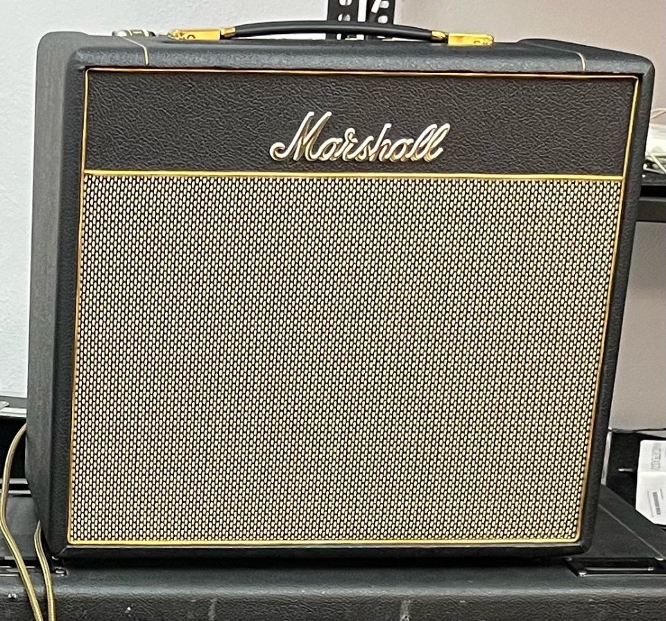 Marshall Studio Vintage SV20C
