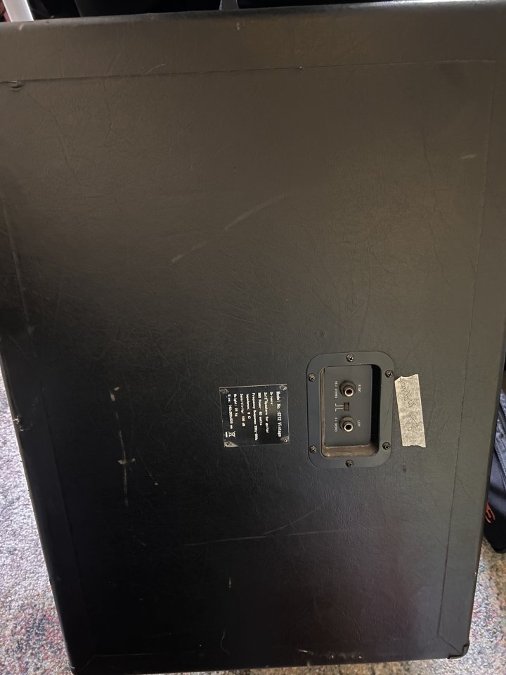Pantalla Harley Benton G212 Vintage de segunda mano · Foto 2 de 3 · Barcelona · 150 €
