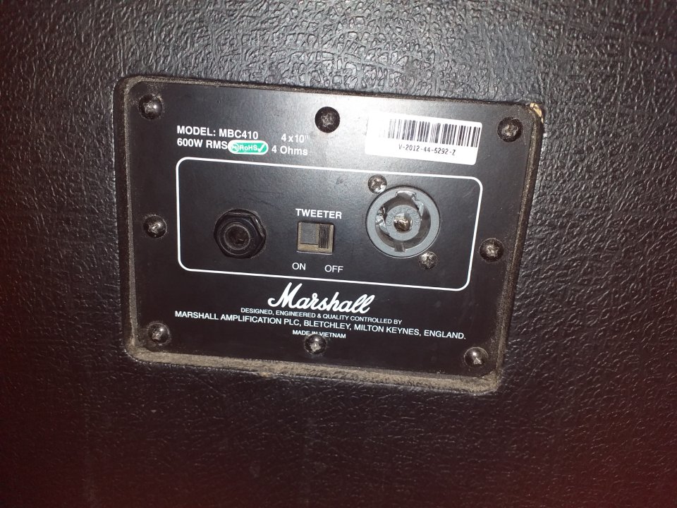 pantalla Marshall MBC410