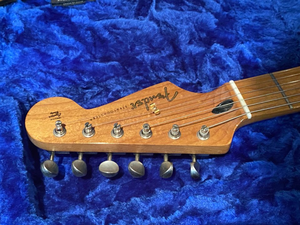 Fender Classic Series 60s Stratocaster - Mástil Fender Roasted Maple de segunda mano · Foto 3 de 10 · Madrid · 640 €