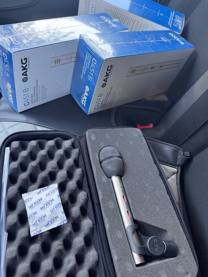 Akg c451 sin abrir de segunda mano · Barcelona · 220 €