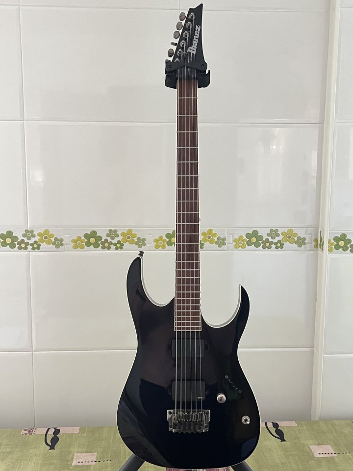Ibanez RGIB6-BK Barítona