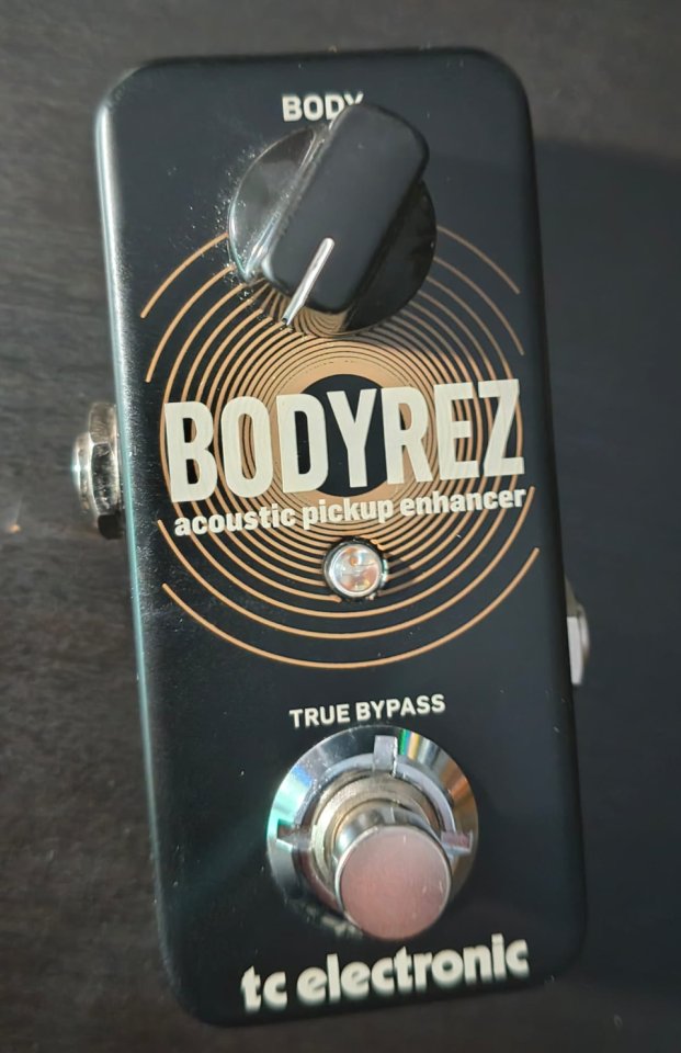TC Bodyrez - Acoustic Pickup Enhancer de segunda mano · Foto 1 de 3 · Madrid · 50 €