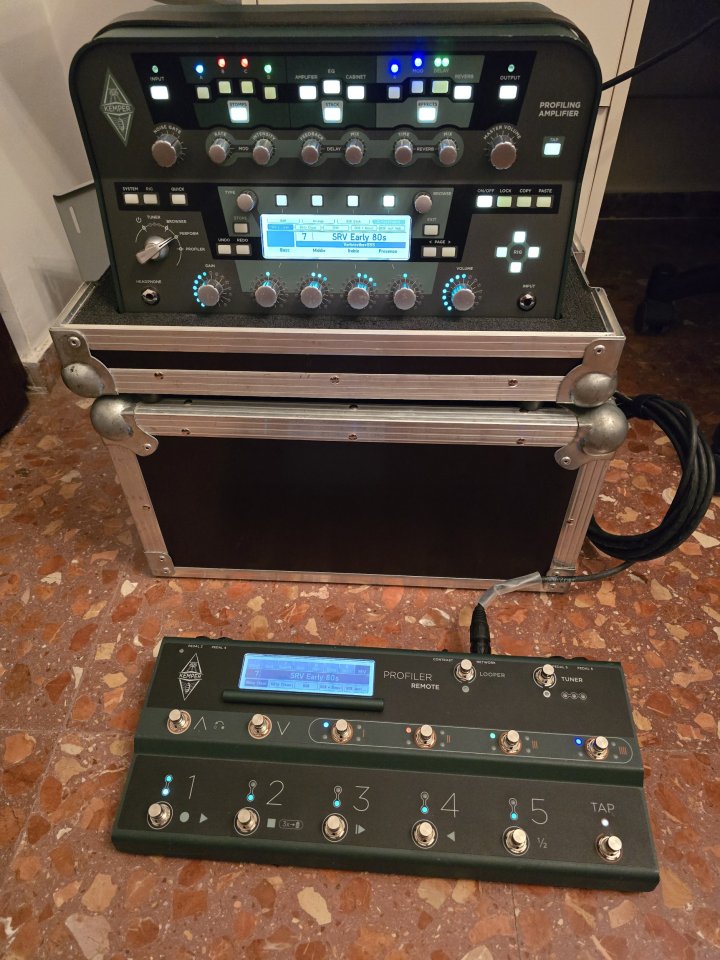 Kemper Profiler Head + Remote + Flight Case + bolsa de segunda mano · Foto 1 de 5 · Valencia · 950 €