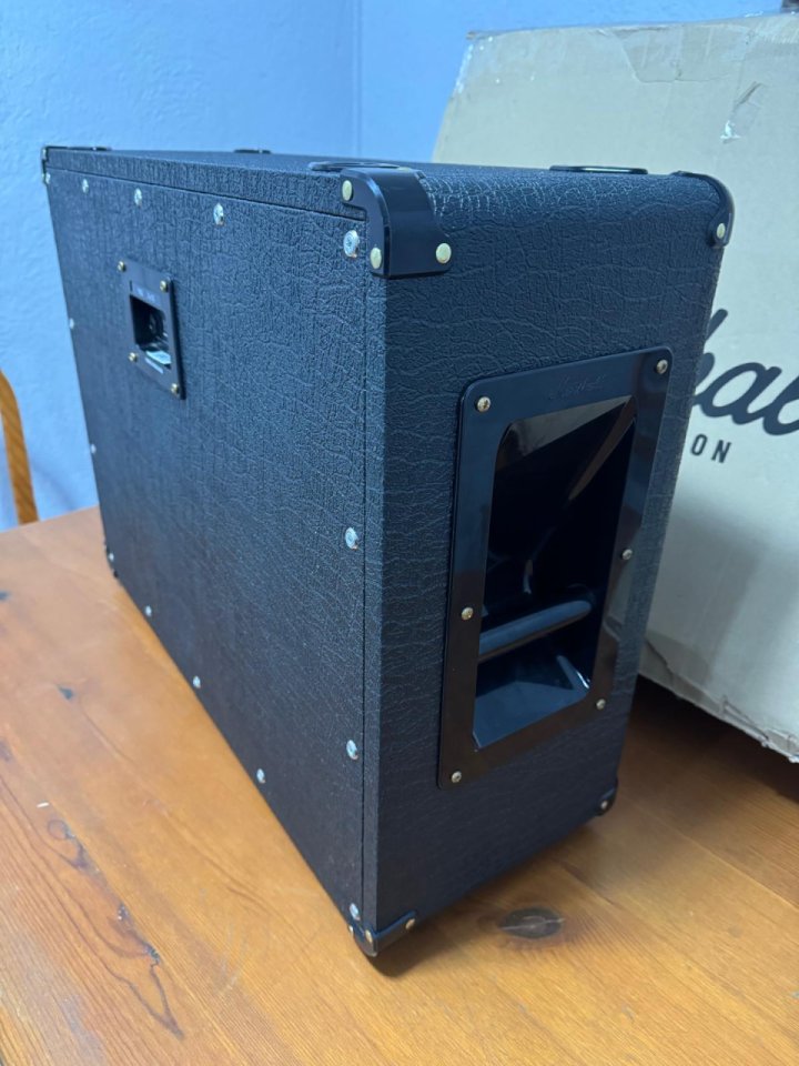 Pantalla Marshall 1922 made in UK NUEVA A ESTRENAR - [RESERVADA] de segunda mano · Foto 4 de 10 · Madrid · 280 €