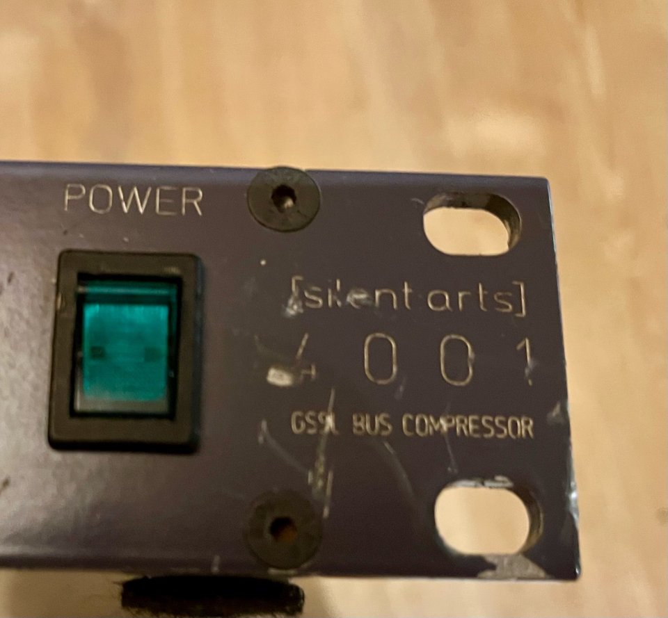 Bus compresor SSL clon Silent Arts 4001 de segunda mano · Foto 3 de 3 · Illes Balears · 500 €