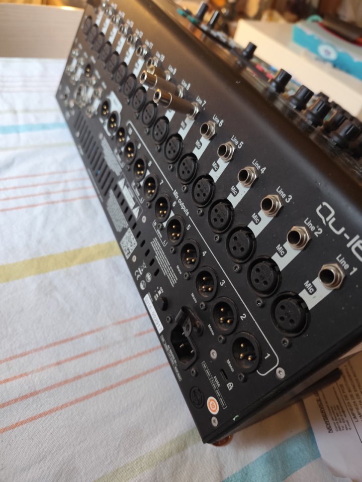 Allen Heath qu 16