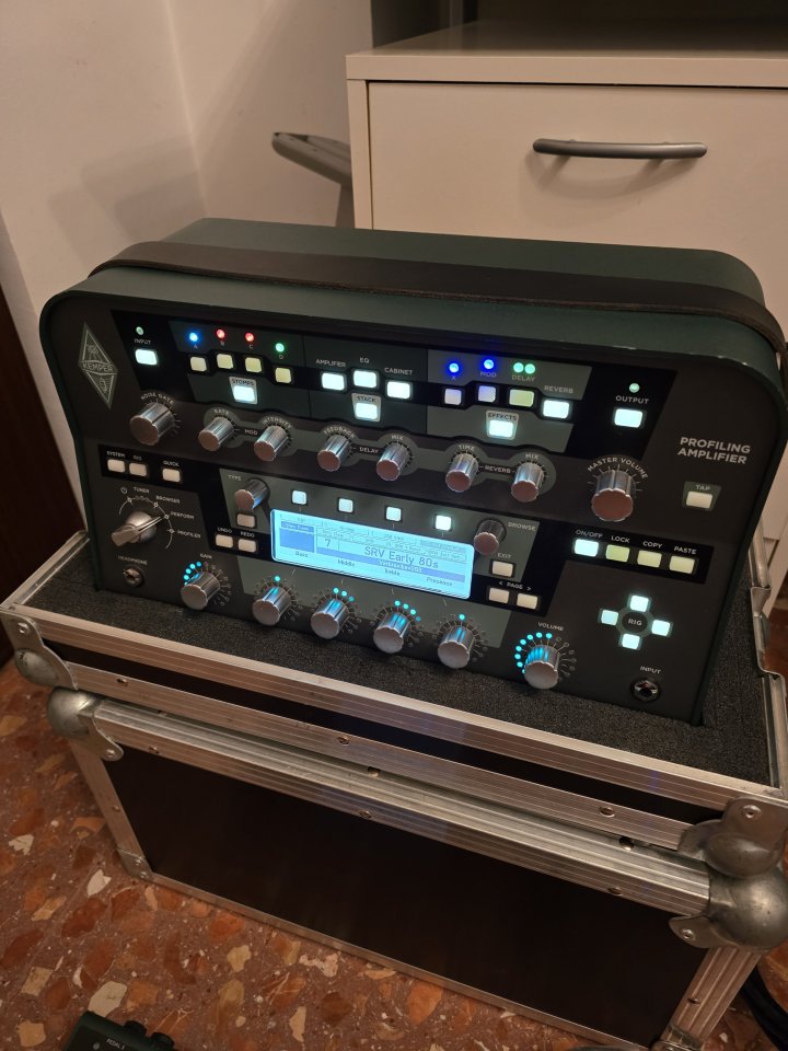 Kemper Profiler Head + Remote + Flight Case + bolsa de segunda mano · Foto 3 de 5 · Valencia · 950 €