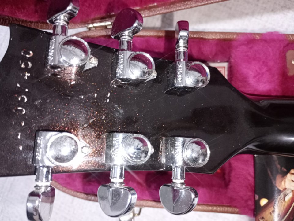 Gibson Les Paul Studio Pro TBC de segunda mano · Foto 7 de 8 · Barcelona · 900 €