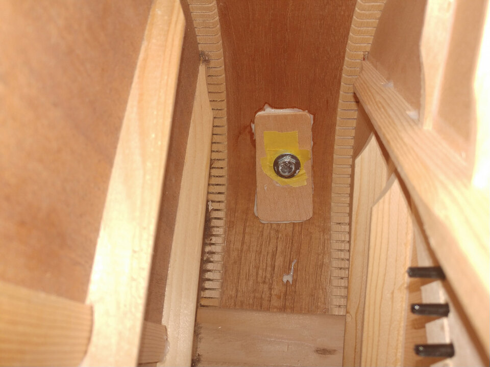 Luthier en Madrid (Barrio de Fuencarral) y Galapagar