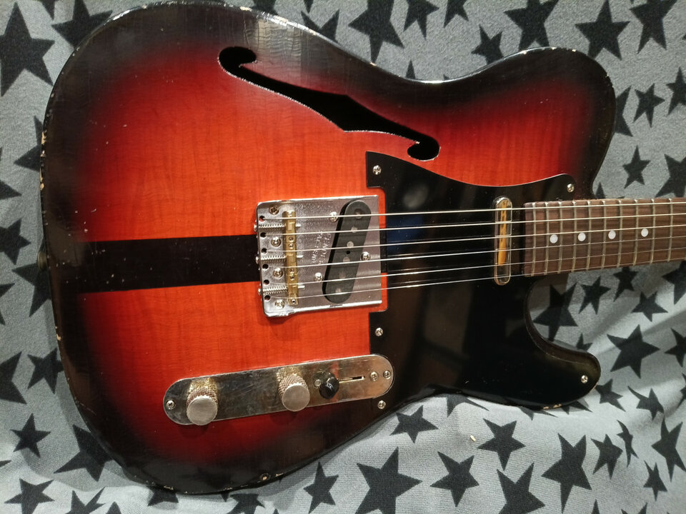 TELECASTER Cuerpo MJT Thinline relic usa + Mástil Fender japan.