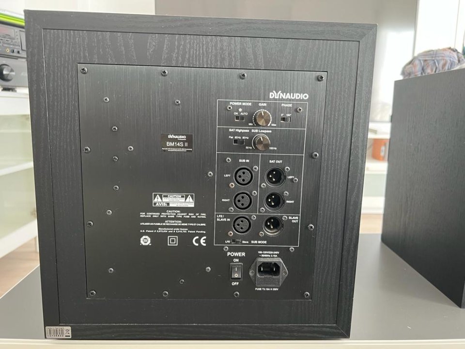 Dynaudio Monitores de estudio profesional