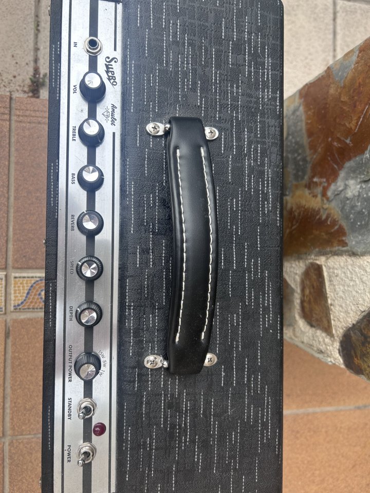 Supro Amulet 1 x 10”