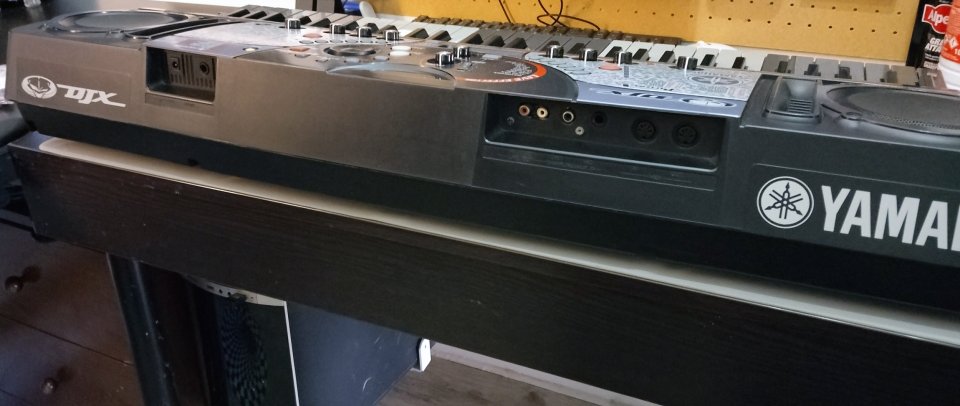 Yamaha DJX II
