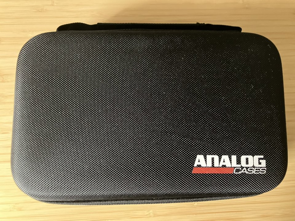 Sintetizador Dreadbox Typhon con case y decksaver como nuevo