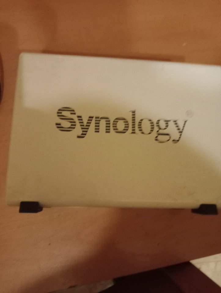 SYNOLOGY NAS DS216j NAS (2x 2TB) de segunda mano · Foto 7 de 8 · Girona · 150 €