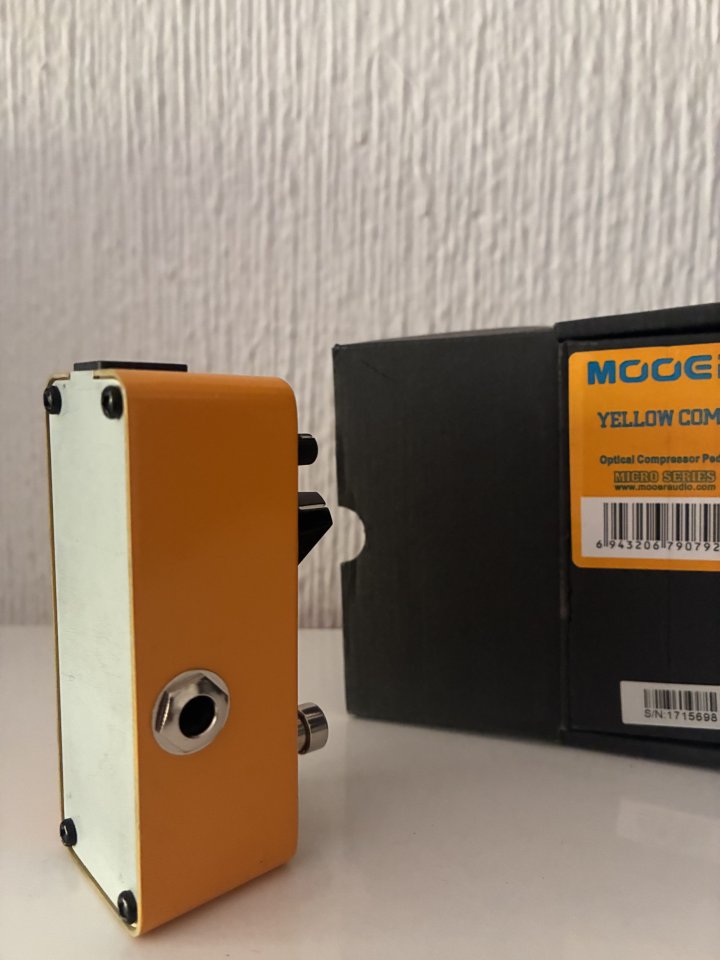 Mooer Yellow Comp Pedal de segunda mano · Foto 3 de 4 · Sevilla · 40 €