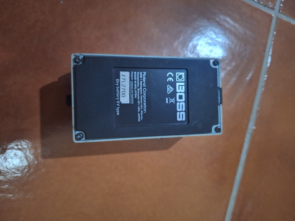 Pedal overdrive para guitarra Boss SD-1 Super Overdrive de segunda mano · Foto 2 de 4 · Granada · 45 €