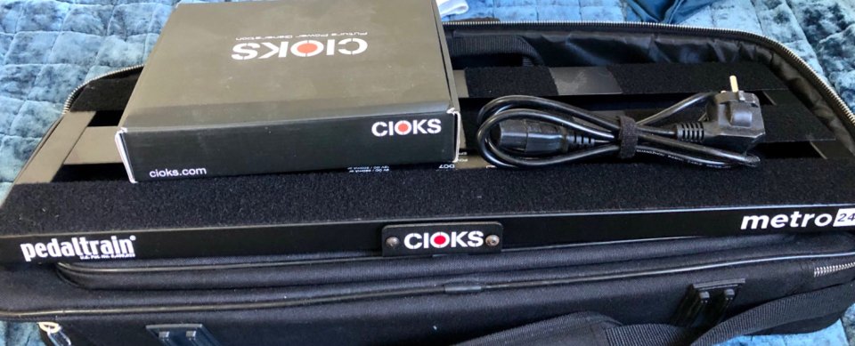 Fuente Cioks dc7 + pedal train metro 24