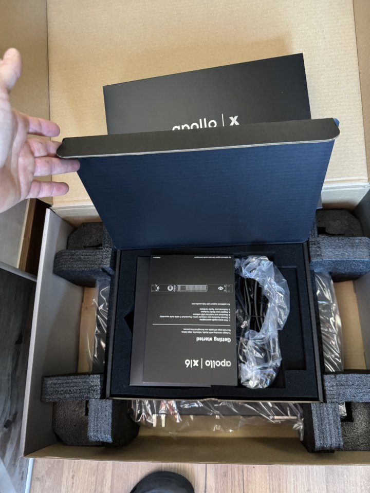 Universal Audio Apollo X16