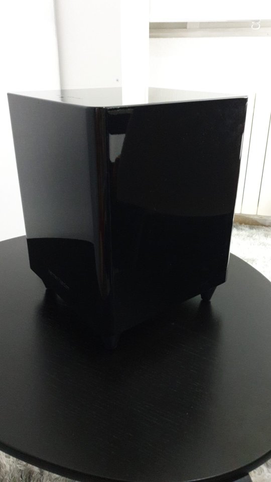 Subwoofer Harman Kardon de segunda mano · Foto 3 de 5 · Madrid · 125 €