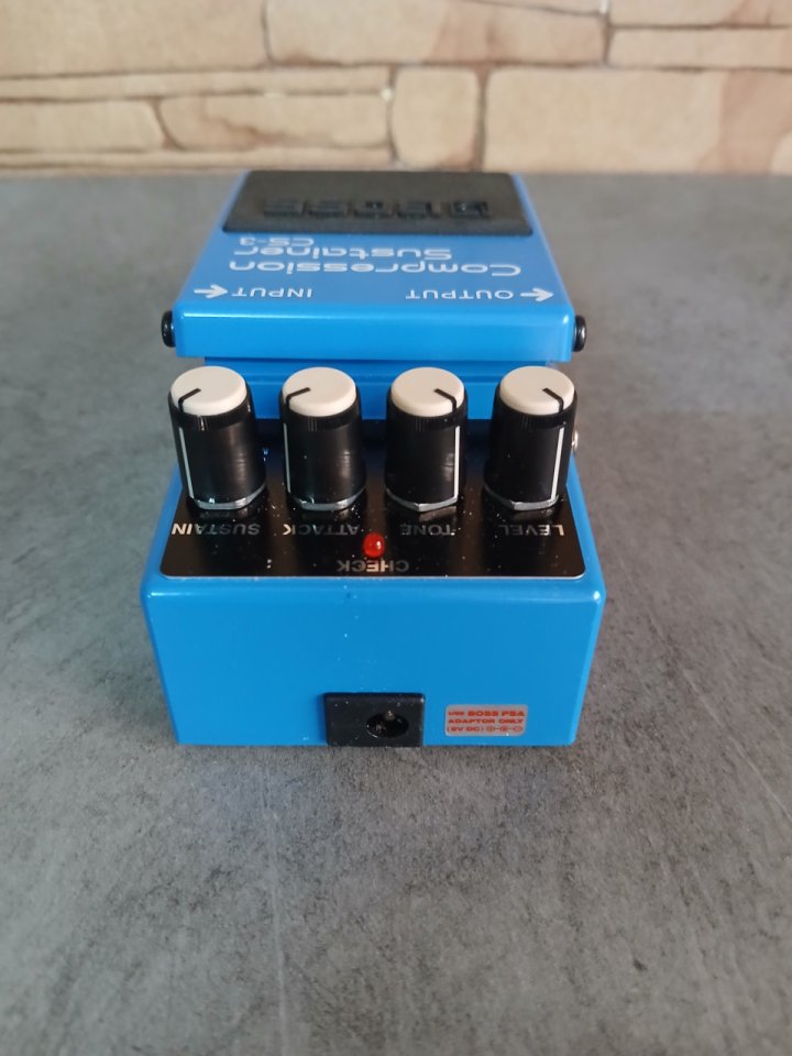 Pedal Boss compresor sustainer CS-3 NUEVO de segunda mano · Foto 5 de 7 · Valencia · 65 €
