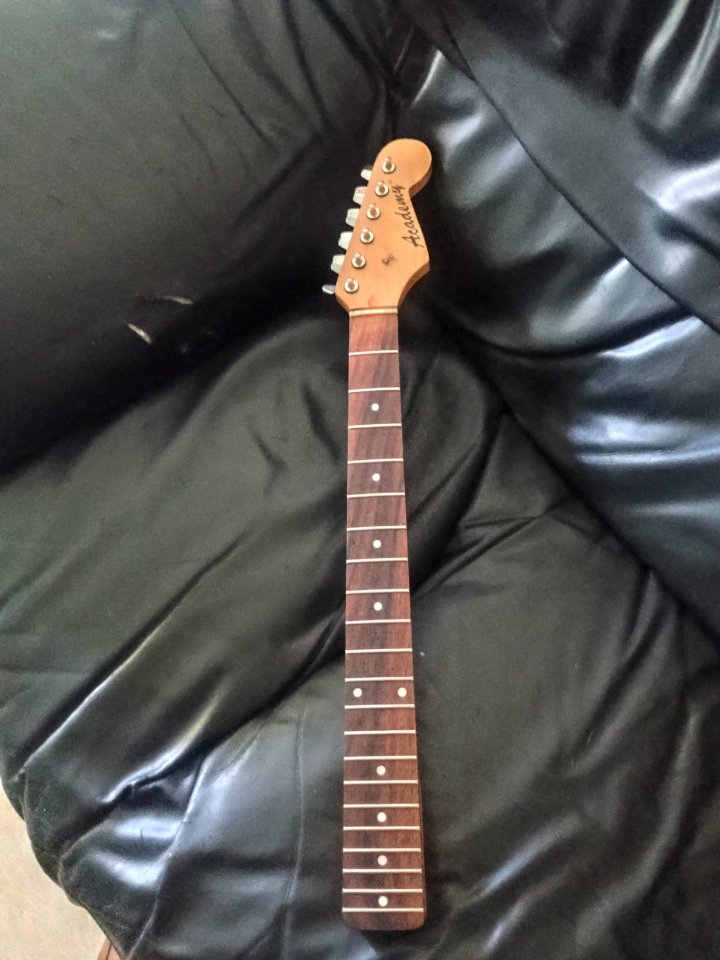 Mástil stratocaster de segunda mano · Foto 1 de 7 · Barcelona · 45 €