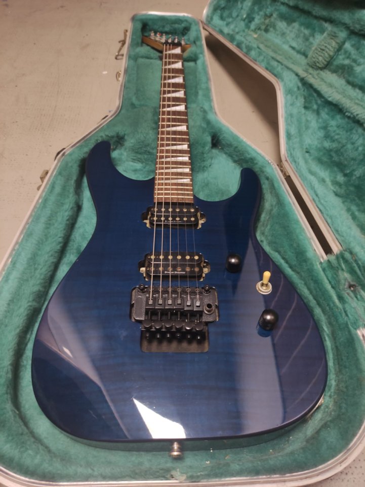 Jackson Professional Dinky (Japón, años 90, Transparent Blue)