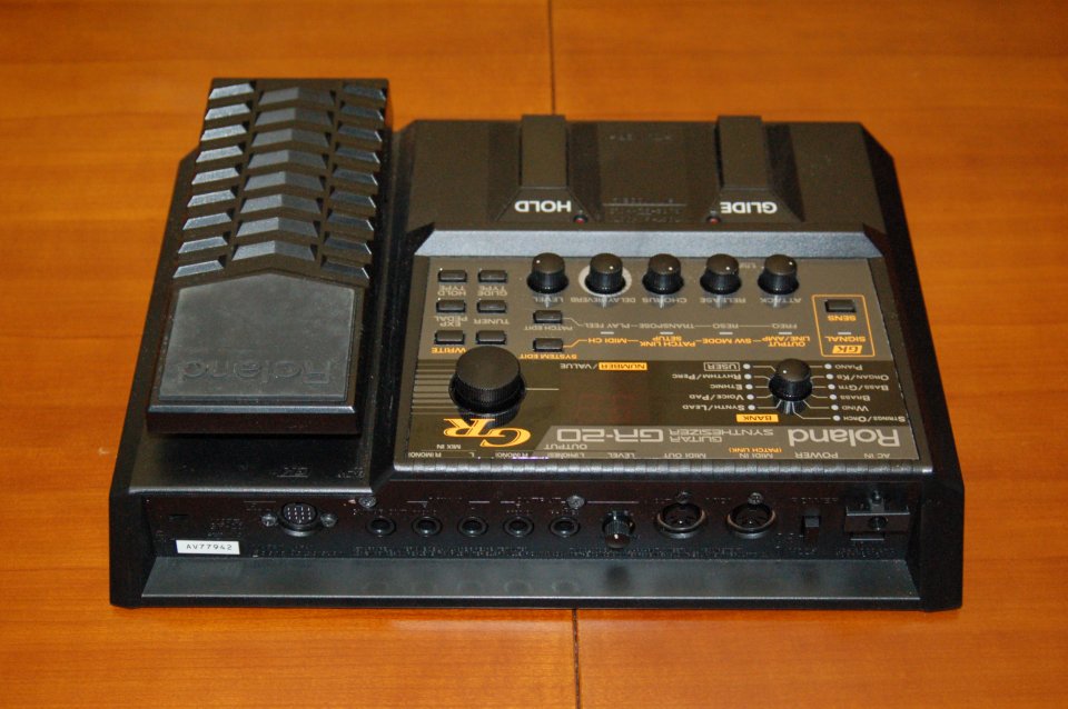 Roland GR-20 Guitarra Sintetizador + Pastilla GK-3