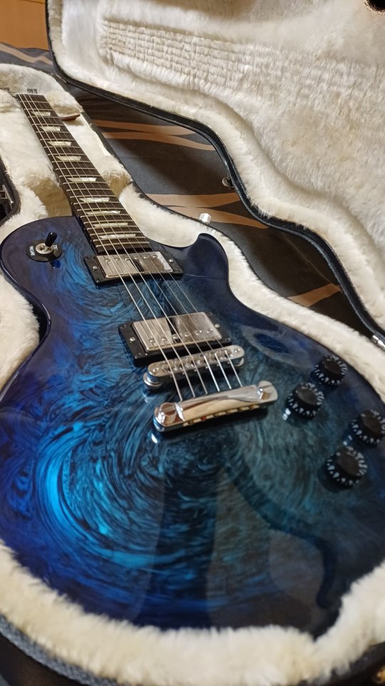 Gibson Studio Flood de segunda mano · Foto 1 de 10 · Barcelona · 2500 €
