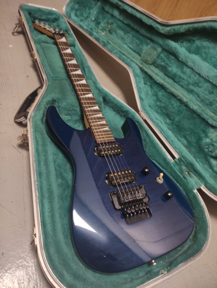 Jackson Professional Dinky (Japón, años 90, Transparent Blue)