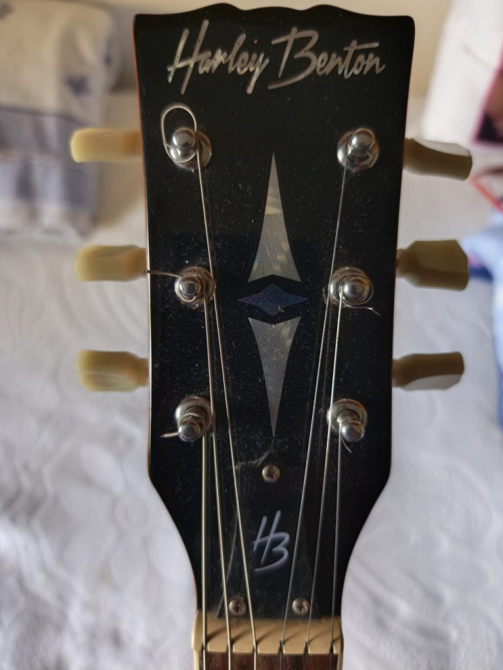 Les Paul Harley Benton de segunda mano · Foto 5 de 7 · A Coruña · 200 €