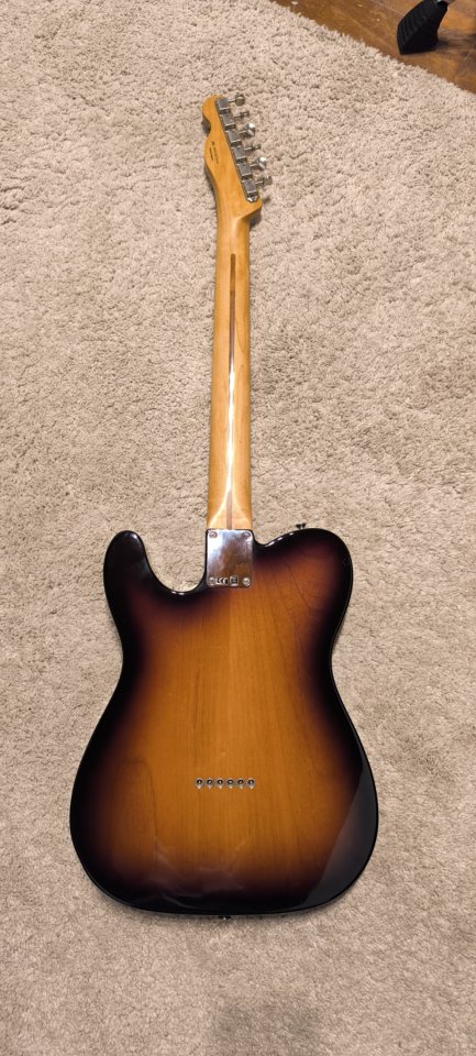 Fender Telecaster Vintera 2019 de segunda mano · Foto 4 de 6 · Ourense · 800 €